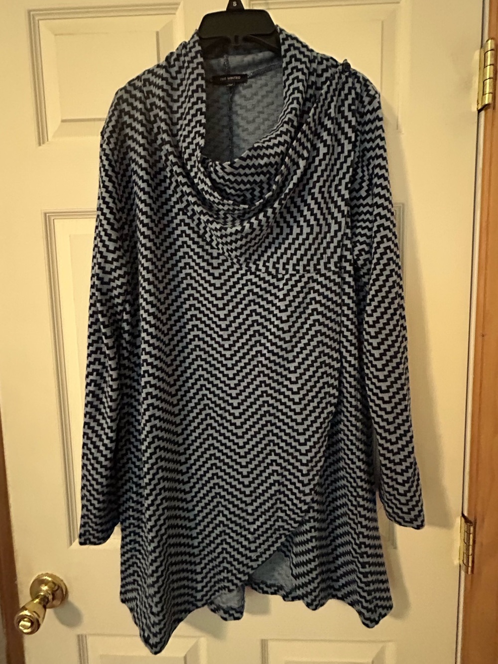 Talbots Women’s Cowl Neck Chevron Knit Sweater Poncho Shawl Top XXL